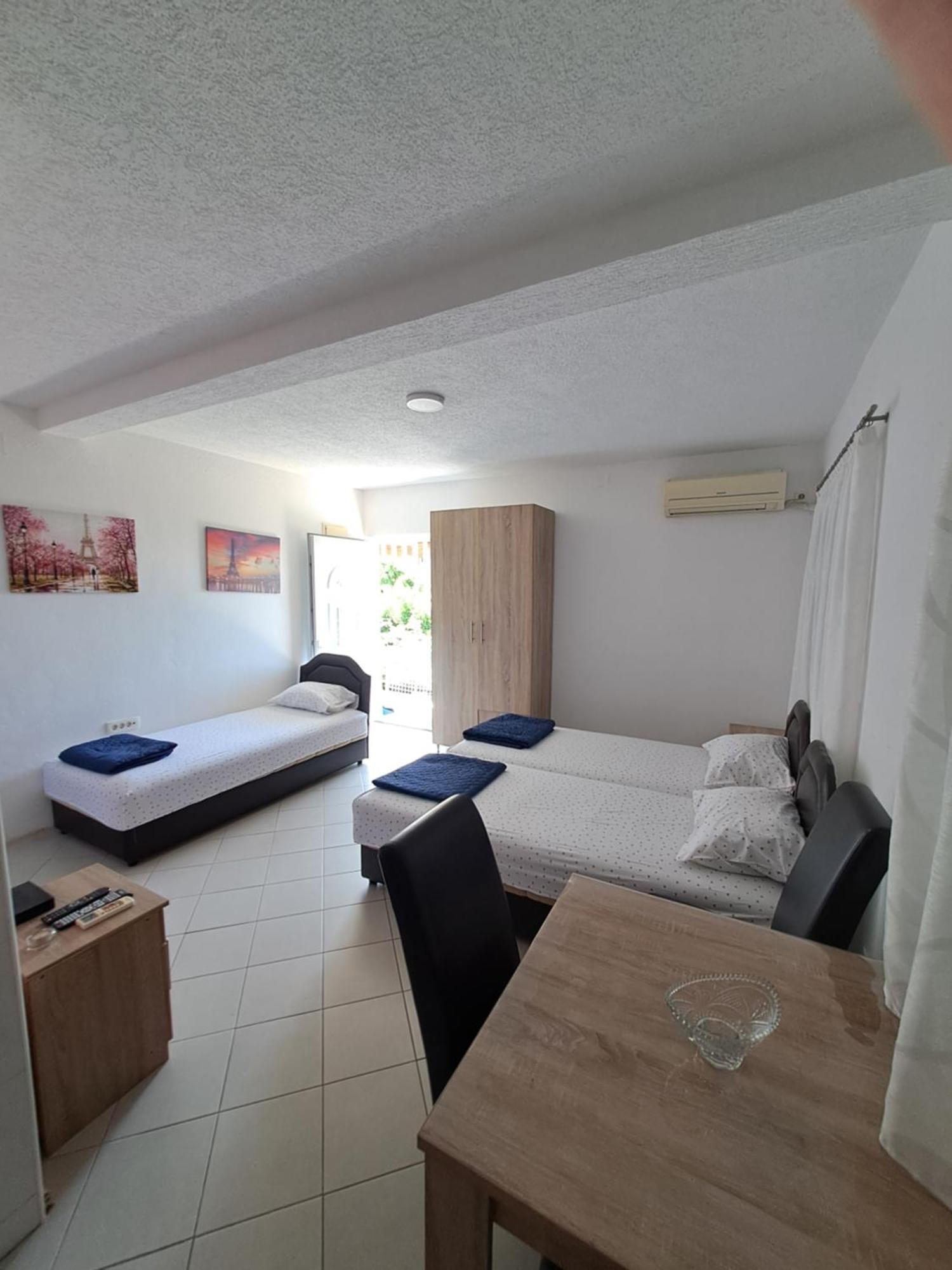 Apartmani Cavor Budva Exterior foto